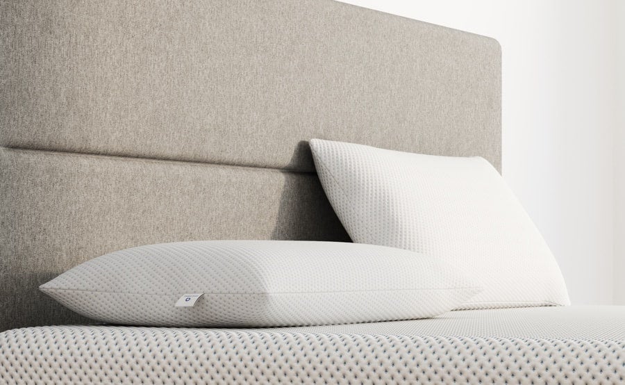 A Leg Elevation Pillow for Side Sleepers • Wedge Pillow Blog